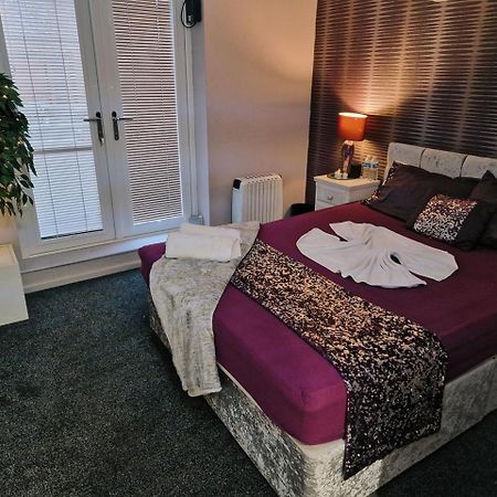 The Ivy Garden Suite (Adults Only) Handsworth Zewnętrze zdjęcie